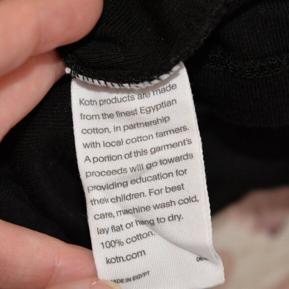 Kotn Black Cotton Turtleneck Sz M - Picture 6 of 6